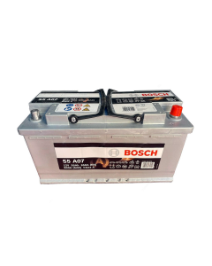 Buy بطارية بدء التشغيل من (Bosch) استطاعة تدوير (850A) و بأمبير ساعي (95AH) قياس (12V) موديل (AGM S5A - BSB0092S5A070) at Best Price in UAE