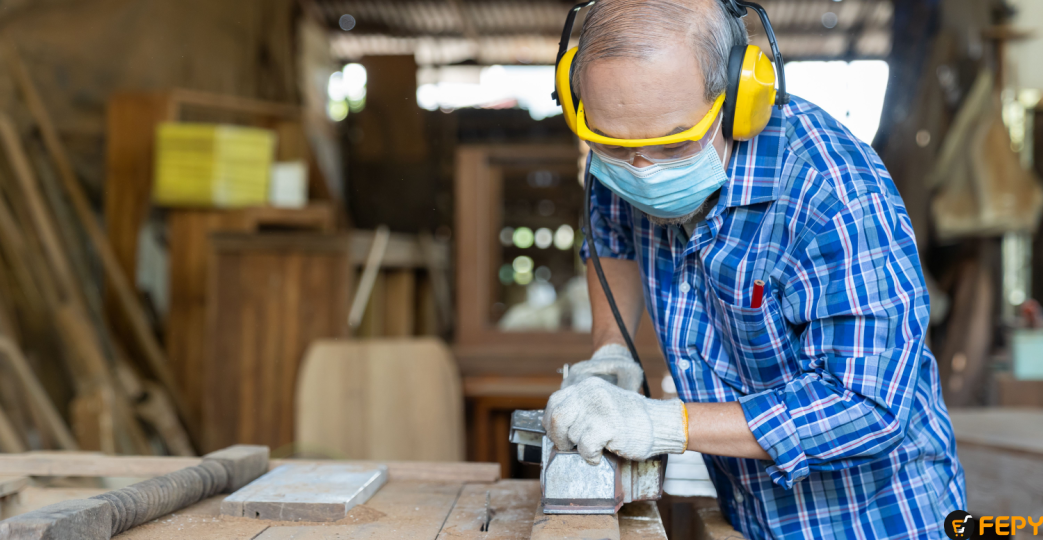 How to Use a Wood Planer